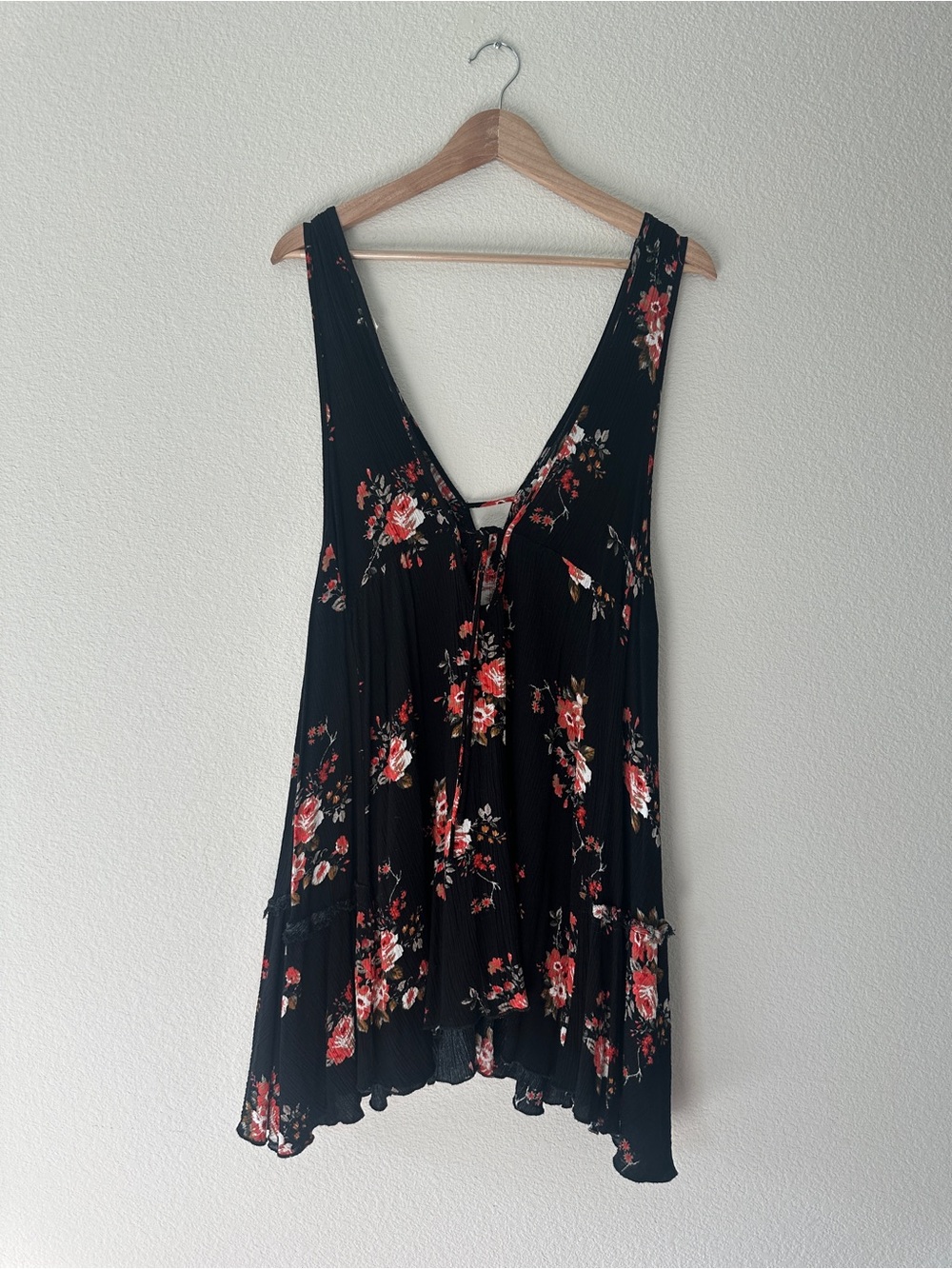 Millibon Black Floral Sleeveless Mini Dress